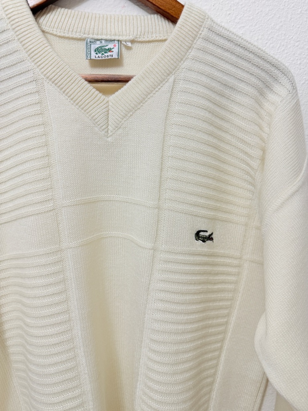 Vintage Lacoste France Cream V-Neck Textured Knit Preppy Sweater L